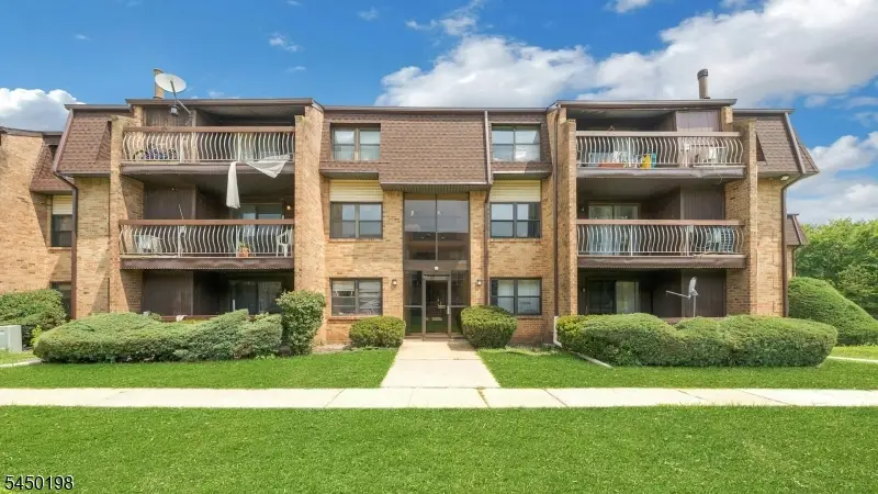 1520 Raspberry Ct #1520, Edison, NJ 08817 - #1
