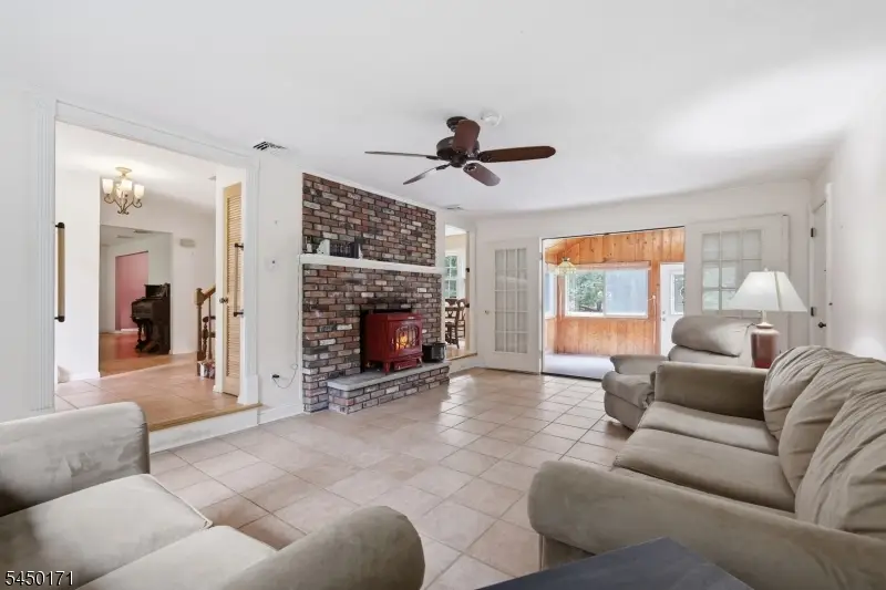 745 Backhus Estate Rd, Lebanon, NJ 08826 - #3