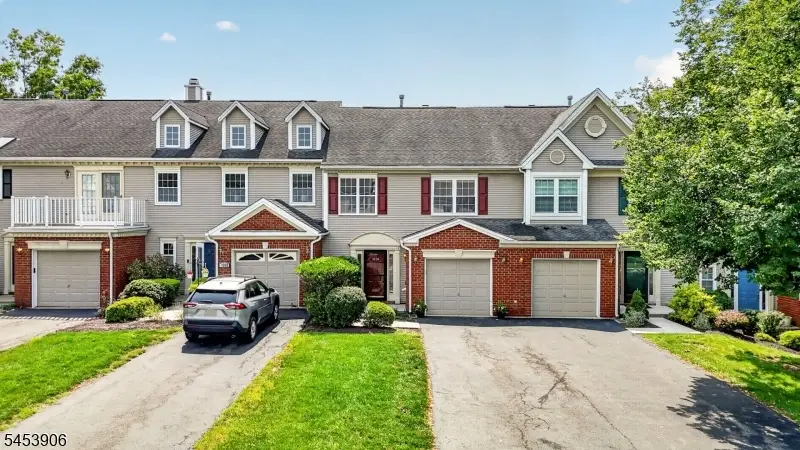 1004 Bayley Ct, Bradley Gardens, NJ 08807 - #1