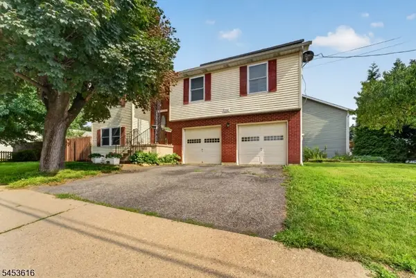 360 Congress St, Phillipsburg Town, NJ 08865