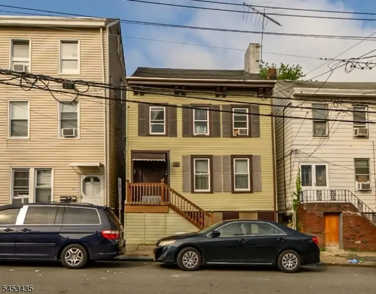 160 Mill St, Paterson, NJ 07501 - #1