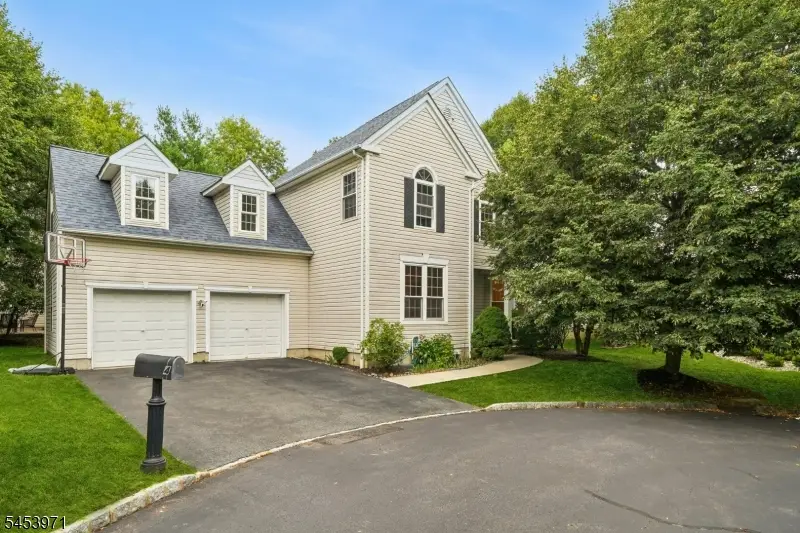 4 Revere Dr, The Hills, NJ 07920 - #1
