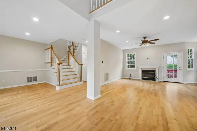 4 Revere Dr, The Hills, NJ 07920 - #2