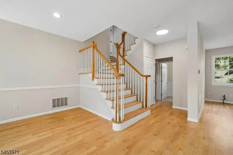 4 Revere Dr, The Hills, NJ 07920 - #3
