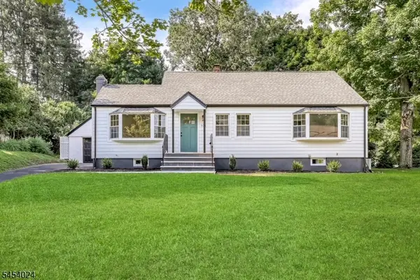 924 Franklin Ave, Franklin Lakes Boro, NJ 07417