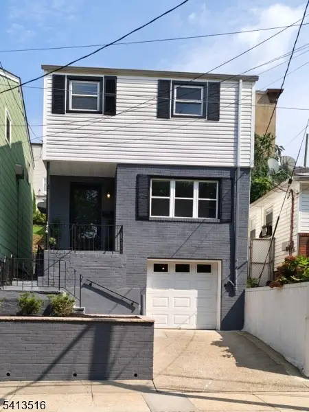174 Terrace Ave, Jersey City, NJ 07307