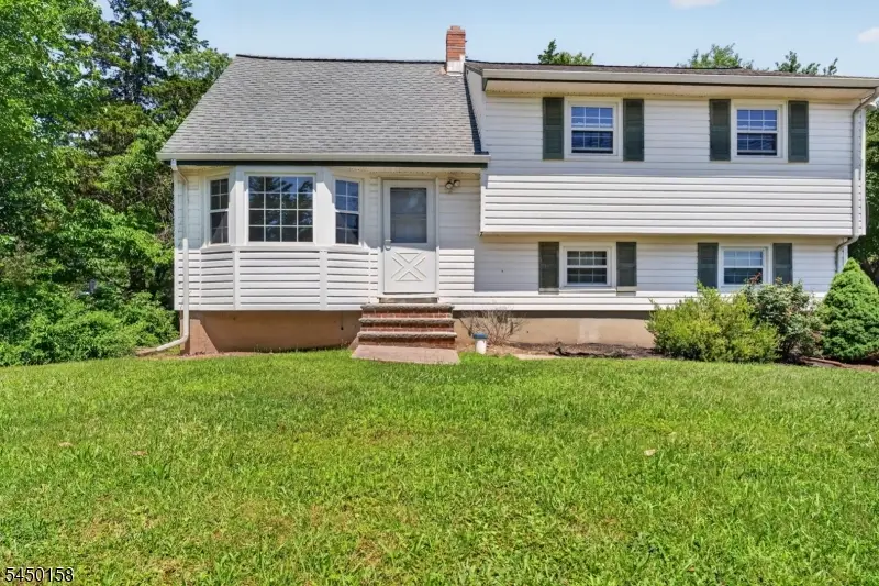 1387 Hamilton St, Franklin, NJ 08873 - #1