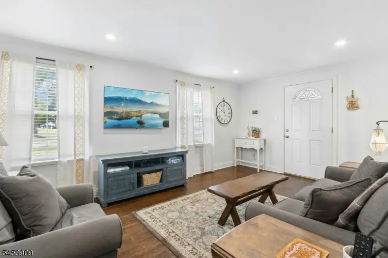 8 Cherokee Road, Cranford, NJ 07016 - #3