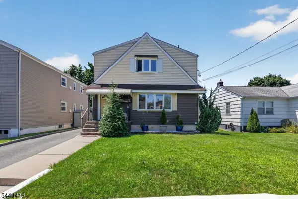 56 Barbara St, Bloomfield Twp., NJ 07003
