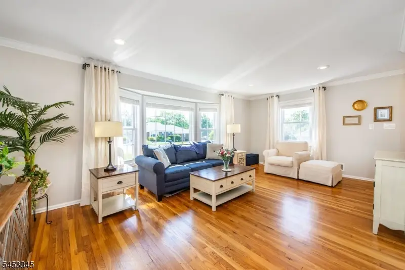 81 Brandywyne Drive, Florham Park, NJ 07932 - #2