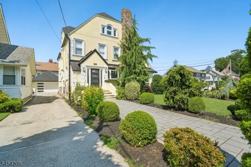 877 Park Ave, Elizabeth, NJ 07208 - #2