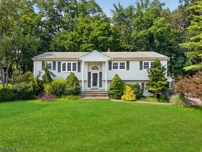 13 Friar Way, Wayne, NJ 07470 - #2