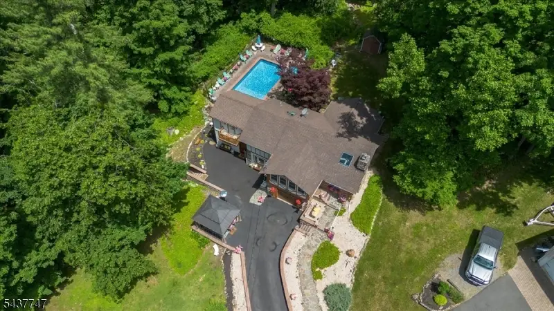 1 Woodlawn Rd, Lake Mohawk, NJ 07871 - #2