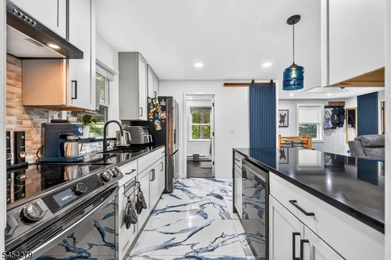 532 Glen Rd, Sparta, NJ 07871 - #3