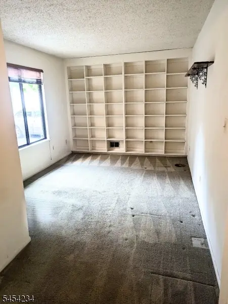 120 Park Gate Dr, Edison, NJ 08820 - #2