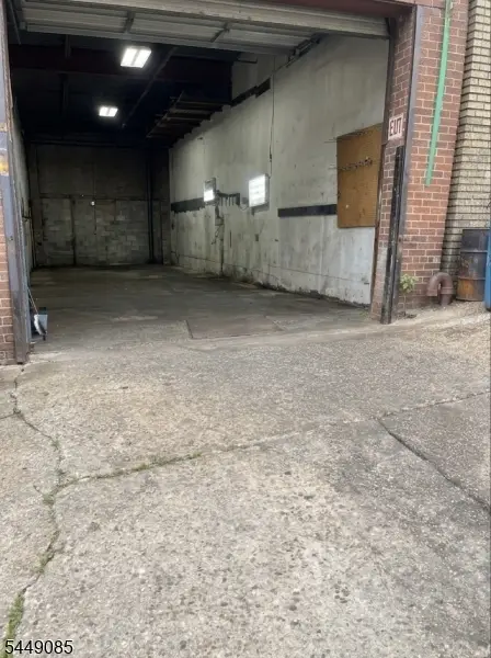 517 Avon Ave, Newark City, NJ 07108