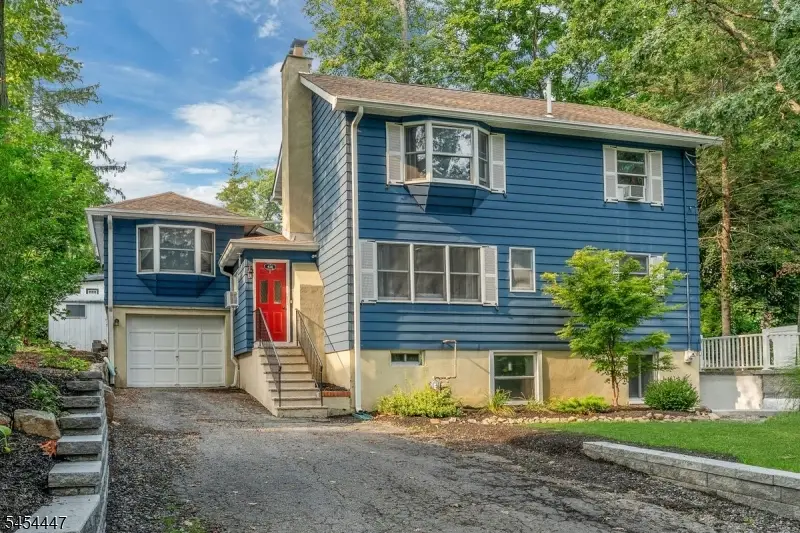 416 Lakeview Ave, Ringwood, NJ 07456 - #1