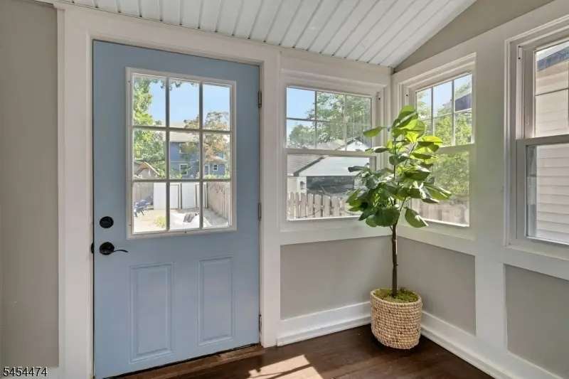30 Tichenor Pl, Montclair, NJ 07042 - #3