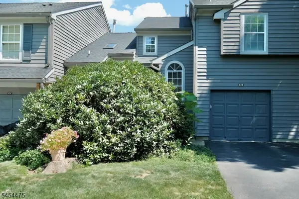 12B Andover Cir, Montgomery Twp., NJ 08540