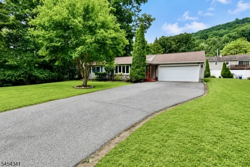 47 Pequot Trl, Oak Ridge, NJ 07438 - #1