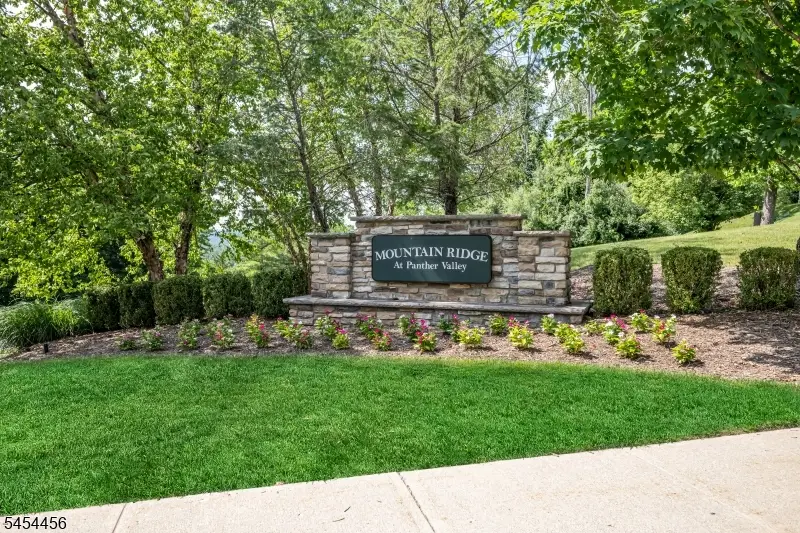 6 Alexanders Rd, Allamuchy, NJ 07840 - #2