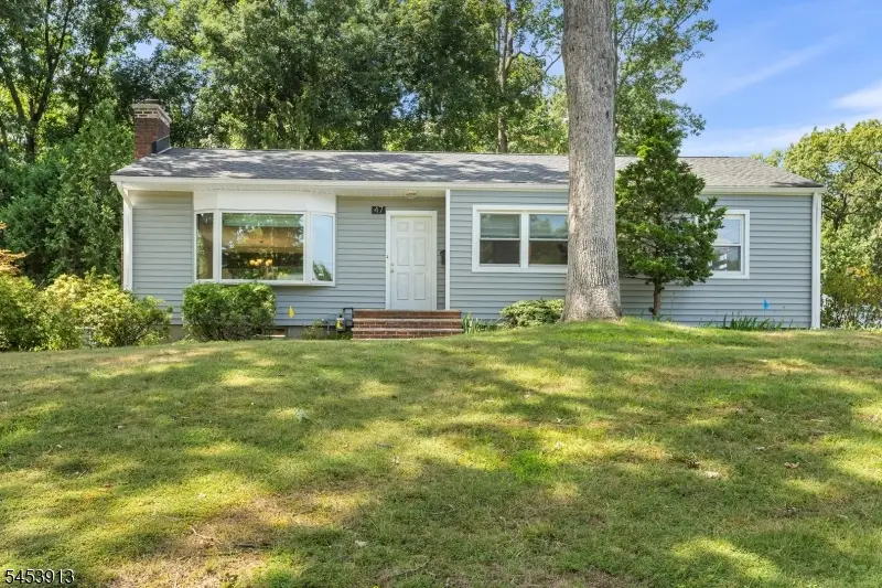 47 Ferncliff Rd, Parsippany Troy Hills, NJ 07950 - #1