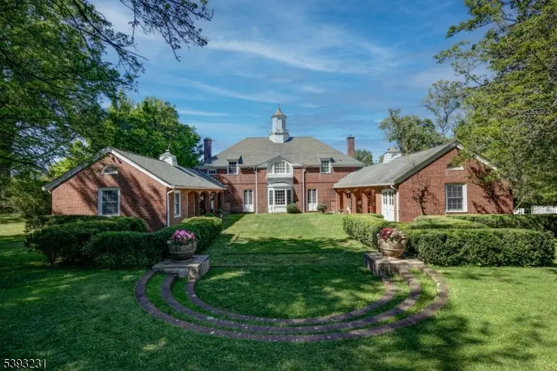 49 Liberty Corner Rd, Bernards, NJ 07931 - #1