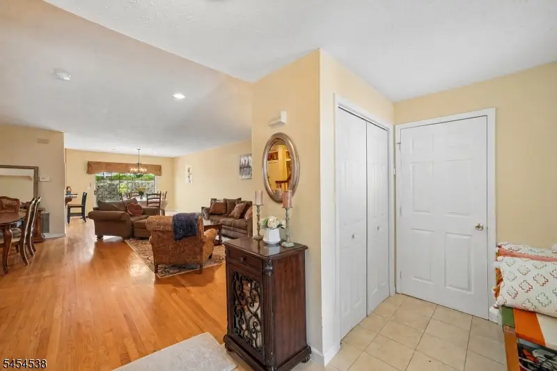 6 Hancock Dr, Morris, NJ 07960 - #3