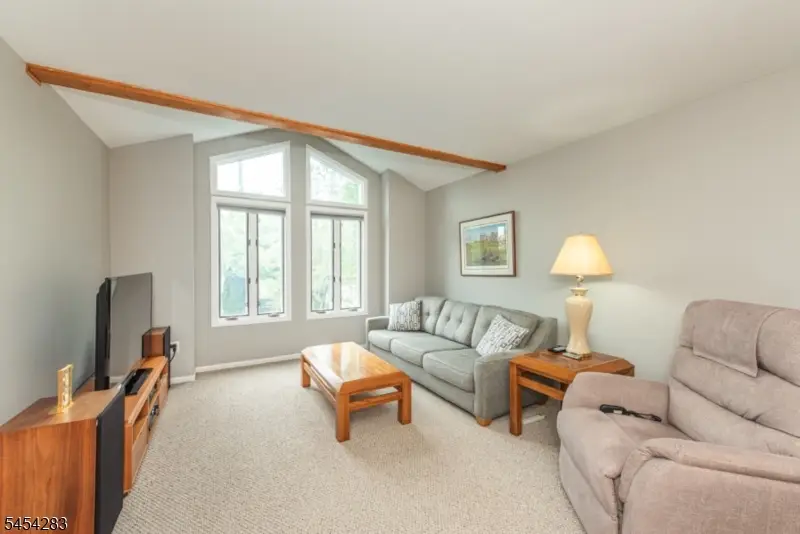 45 Sampson St, Saddle Brook, NJ 07663 - #2