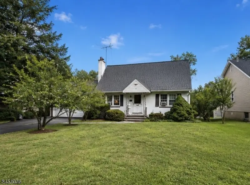 76 Linwood Ave, Midland Park, NJ 07432 - #2