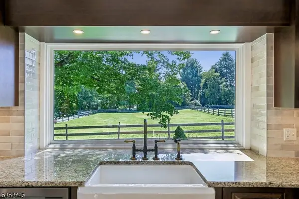 152 Lambertville Hq Rd, Delaware Twp., NJ 08559