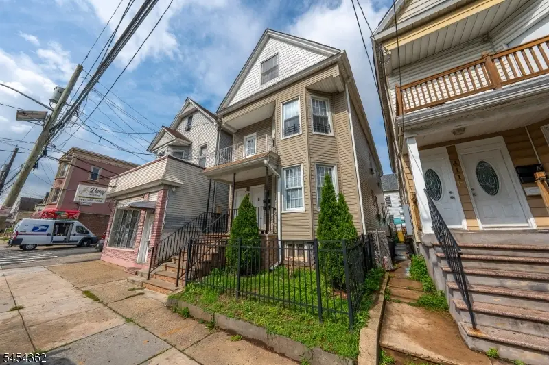 313 Washington Ave, Elizabeth, NJ 07202 - #1