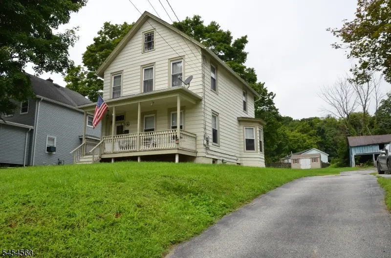 92 Newton Ave, Sussex, NJ 07461 - #2