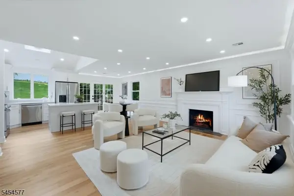 34 Clark St, Summit City, NJ 07901