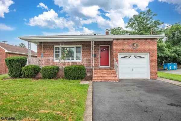 155 Beach St, Rockaway Boro, NJ 07866