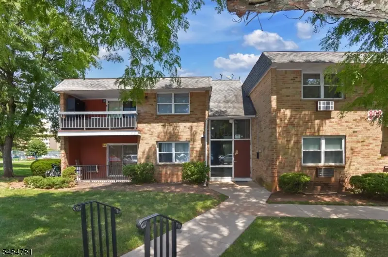 808 Eves Dr #1A, Hillsborough, NJ 08844 - #1