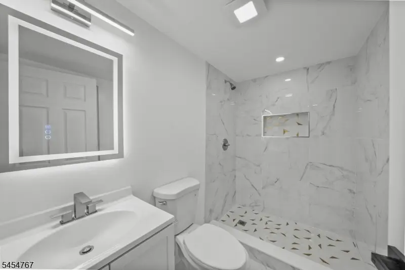 1834 Holly Rd, North Brunswick, NJ 08902 - #3