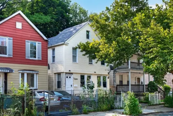 650 S 20th St, Newark City, NJ 07103