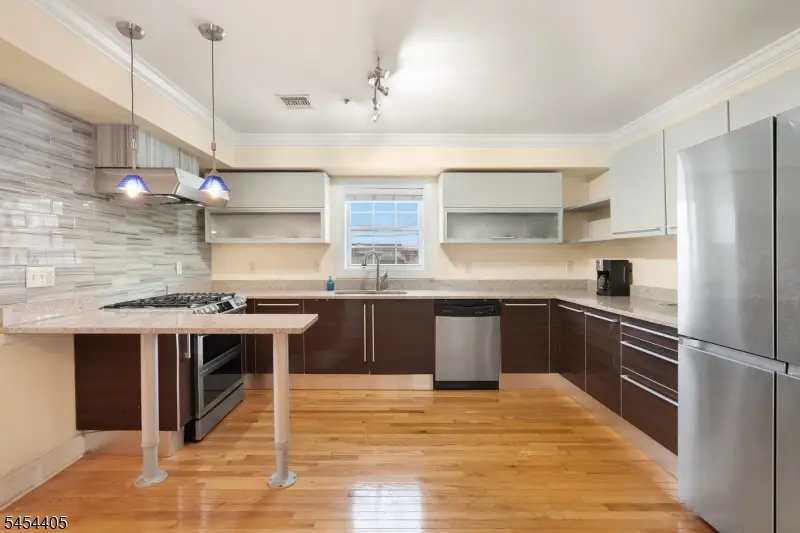 726 23rd Street #2, Union City, NJ 07087 - #3