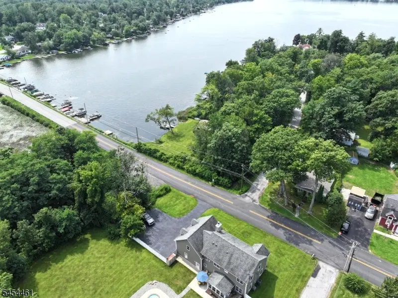 203 E Shore Culver Rd, Frankford, NJ 07826 - #2
