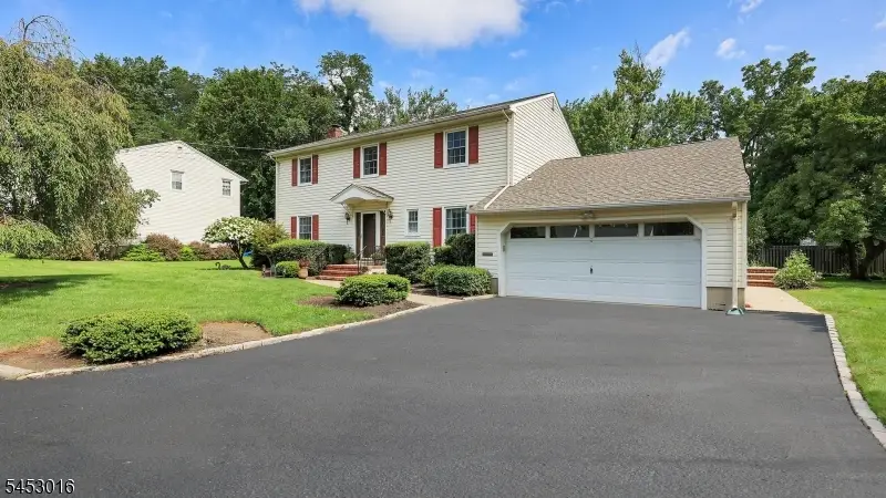 10 Canterbury Pl, Cranford, NJ 07016 - #2