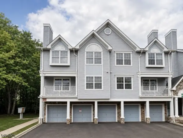 151 Prestwick Way, Edison Twp., NJ 08820