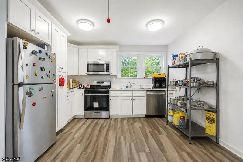 52 Thomas St, Watsessing, NJ 07003 - #2