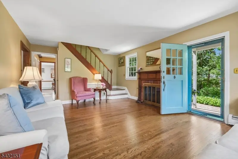 150 W End Pl, Cranford, NJ 07016 - #2