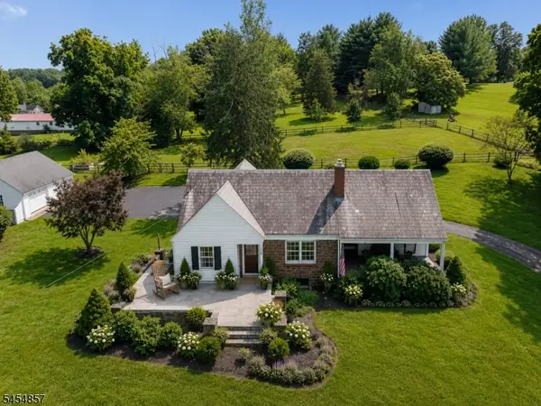 208 Race St, Alexandria Twp., NJ 08867