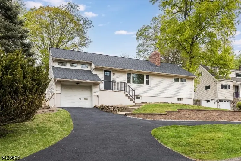 62 Elmwood Ter, Packanack Lake, NJ 07470 - #2