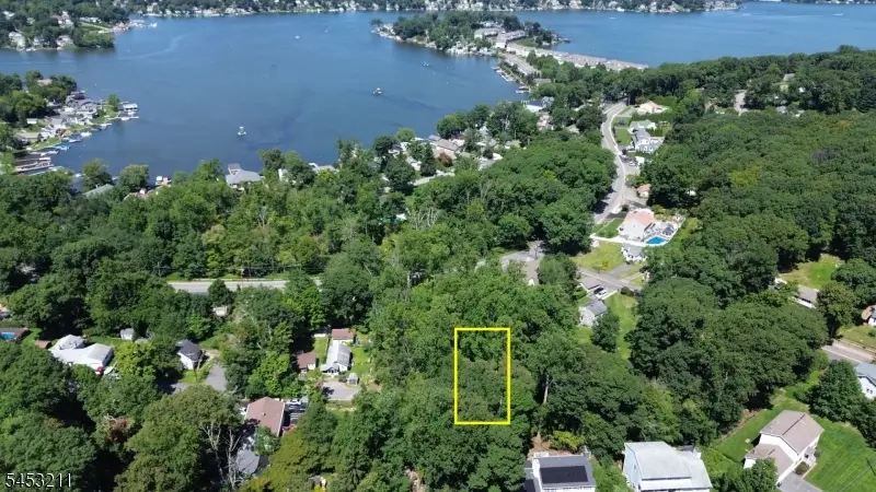 66 Iroquois Ave, Landing, NJ 07850 - #1