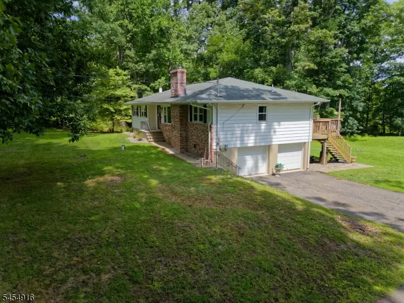 6 Featherbed Ln, Raritan, NJ 08822 - #3
