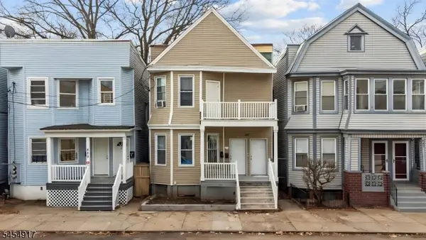 487 S 17th St, Newark City, NJ 07103