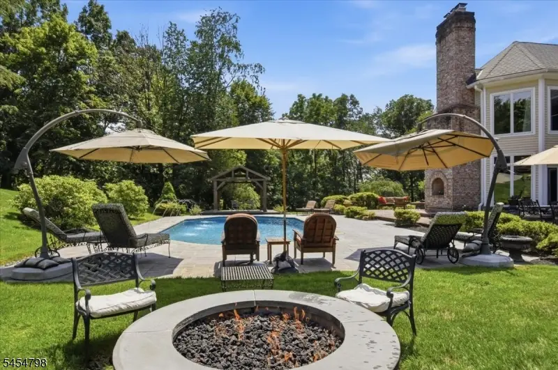7 Martin Ln, Mendham, NJ 07960 - #3
